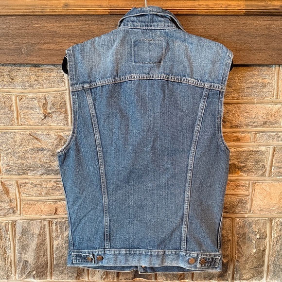 Levi's Classic Blue Denim Trucker Vest Y2K - Picture 2 of 10